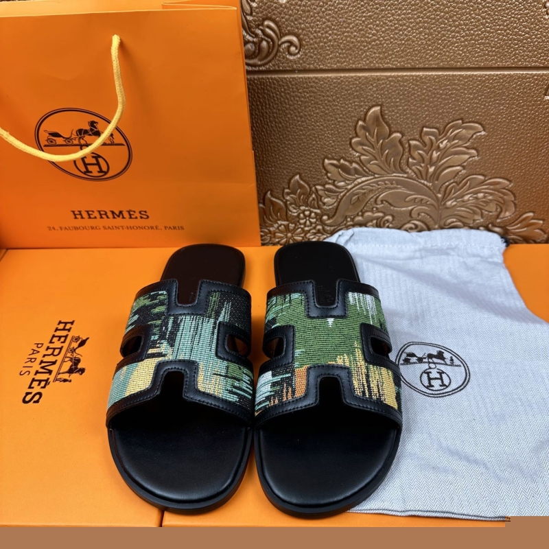 H**mes slippers